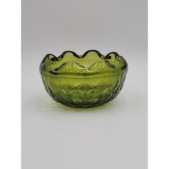 Vintage Indiana Glass Co Avocado Green Quilted Diamond Ruffled Bowl Glass - Picture 5 of 11